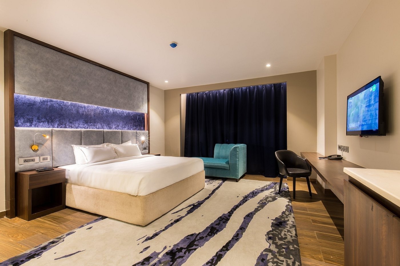 Luxury carpet at Yak & Yati Hotel